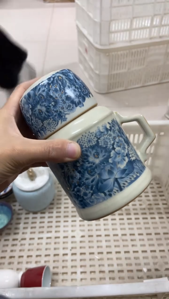 杯子瓷无运费险有瑕疵的摄影的产品有使用过的痕迹有点脏介意勿拍