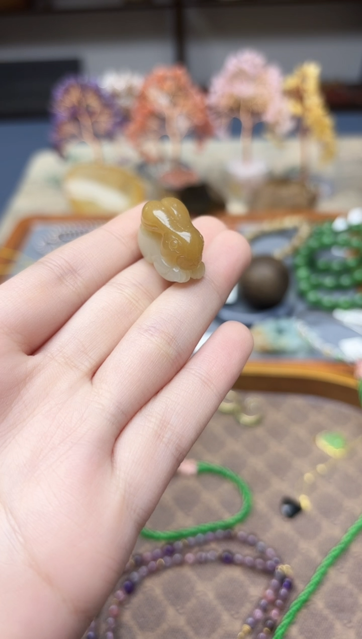 颈饰未镶嵌和田玉和田玉兔子HX编绳