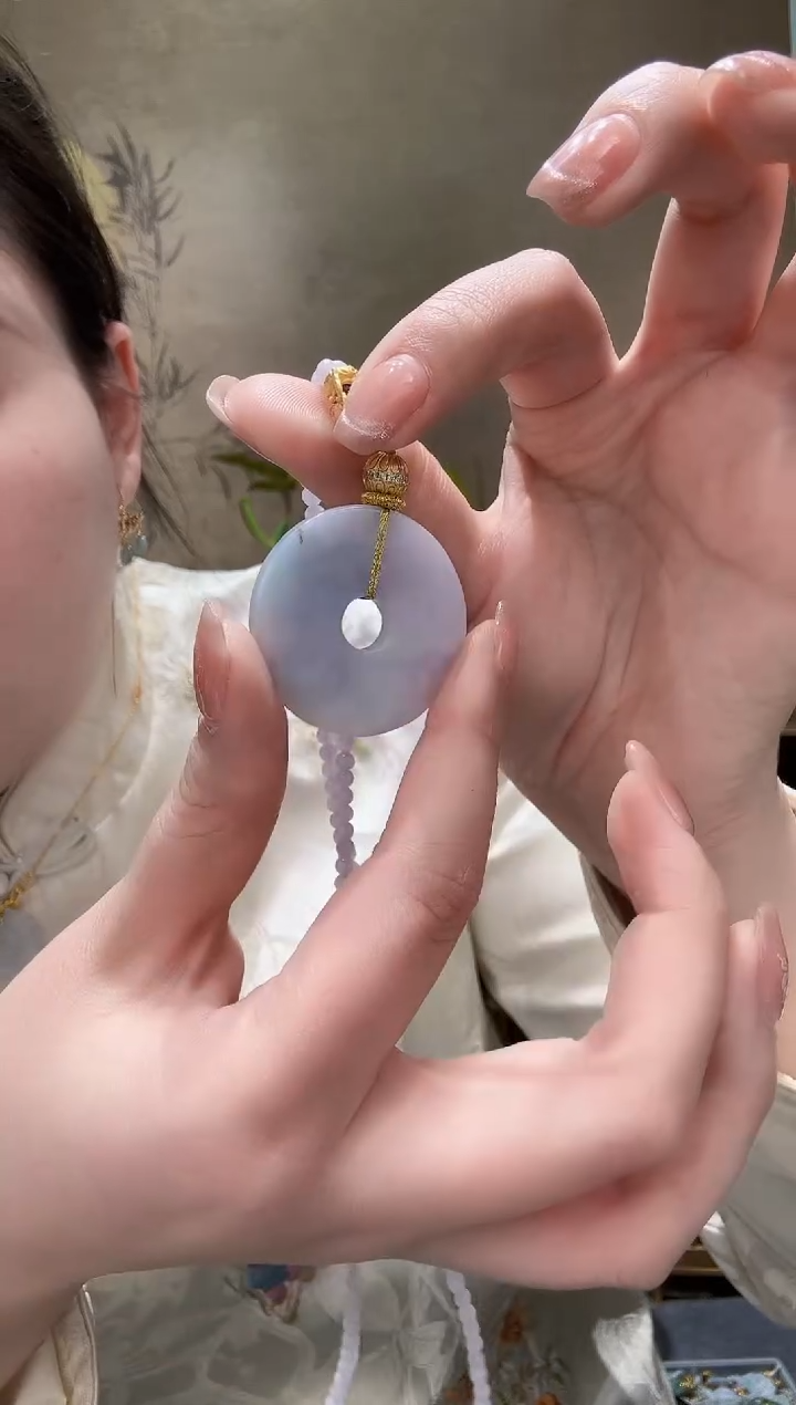 【闪购商品】翡翠颈饰未镶嵌吊坠