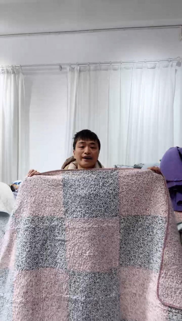 棉150*200纯棉床盖113号微瑕