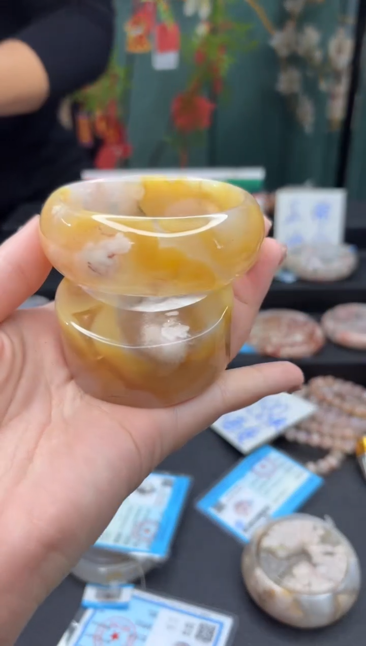 【闪购商品】石英质玉手镯未镶嵌529（59圈赠送镯心）