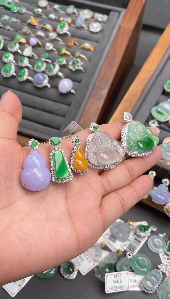 【闪购商品】翡翠挂件18K金镶嵌合集