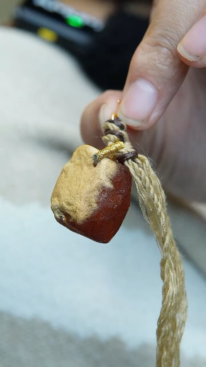 【闪购商品】蜜蜡裸石未镶嵌原石