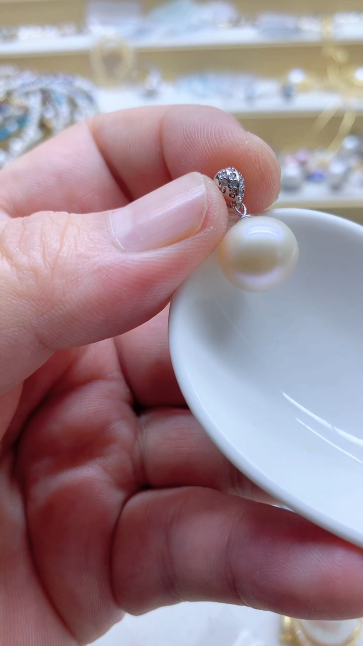吊坠(不含链)银S925镶嵌淡水珍珠11.6mm