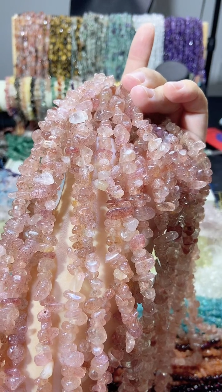 未镶嵌珠宝半成品水晶草莓晶