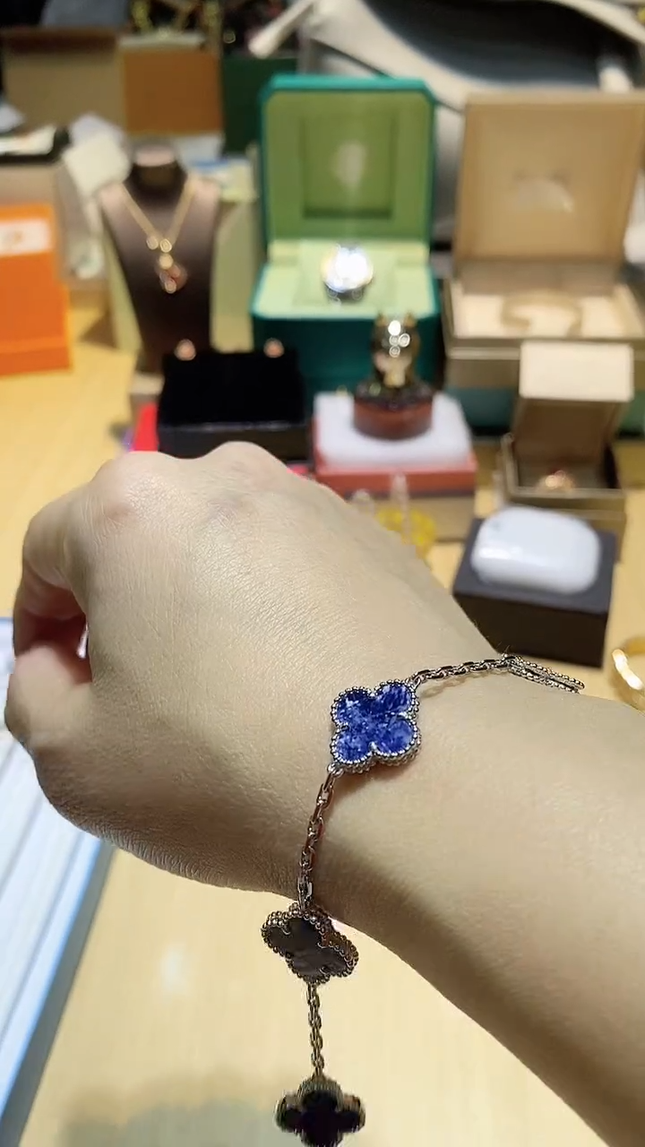 【闪购商品】瓷片锅碗瓢盆一件不剩