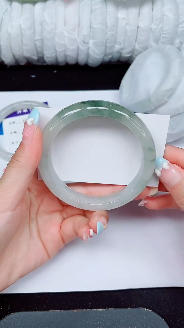 未镶嵌手镯石英质玉284-62/63