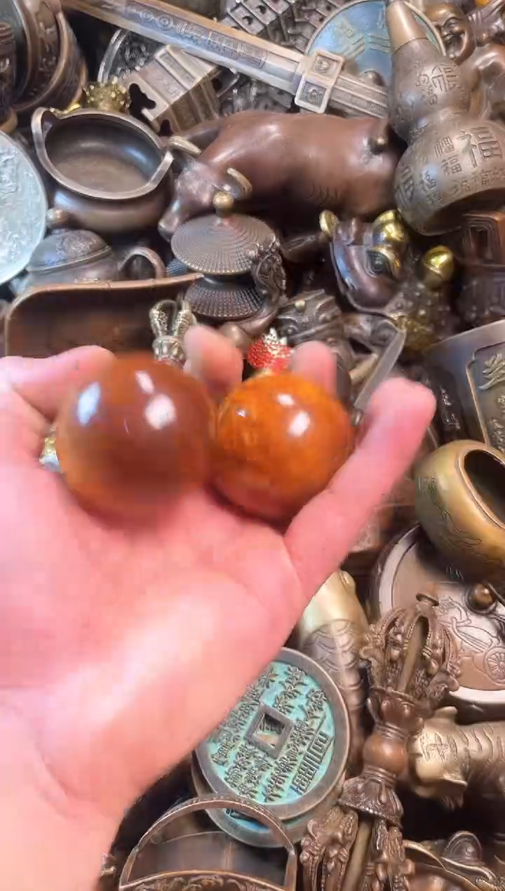 精美铜器点击下单