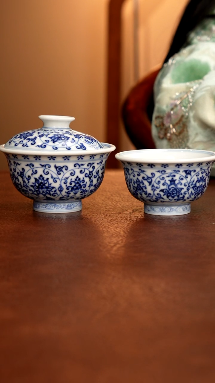 摆件陶景德镇瓷器，青花瓷手绘茶具~