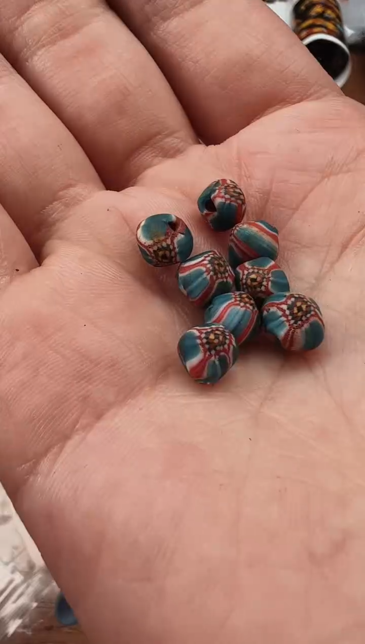 【闪购商品】树脂制品【 肖钟出品 】随发1颗