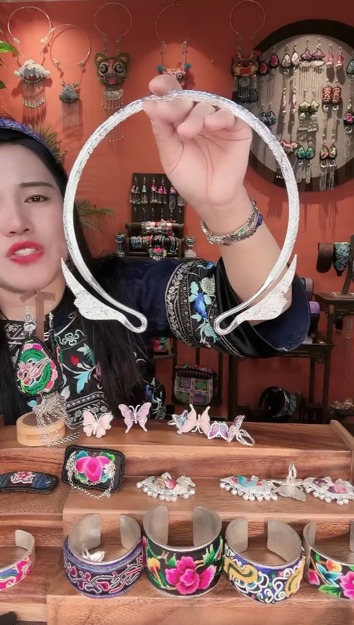 织绣手工苗绣刺绣项圈22