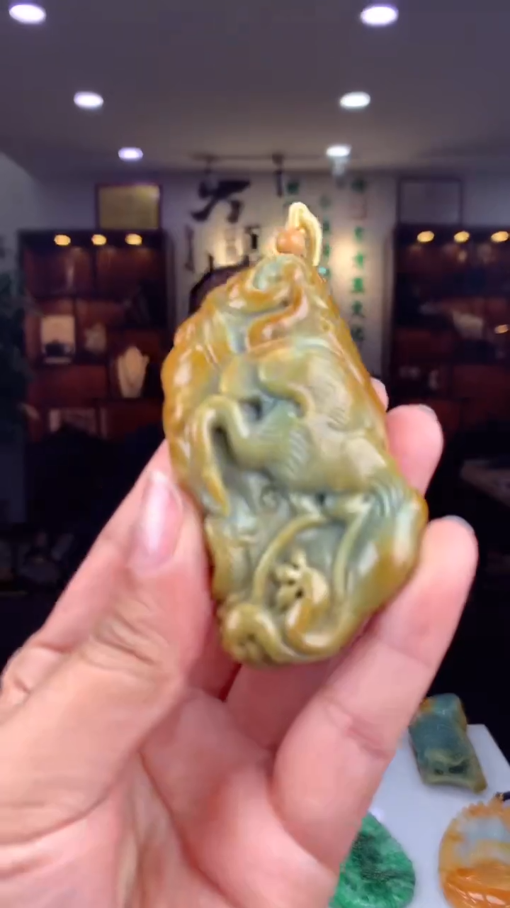 【闪购商品】定制翡翠未镶嵌天然A货翡翠（拍一发一)