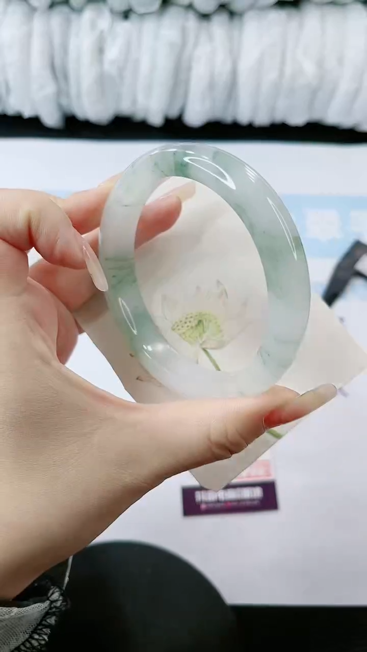 【闪购商品】石英质玉手镯未镶嵌多样性发货P7-62