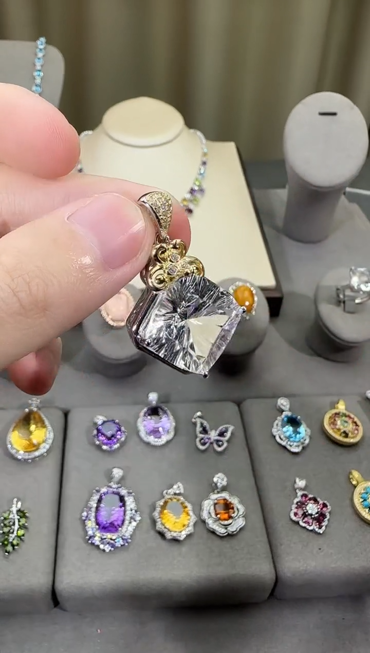 颈饰银S925镶嵌水晶17mm晶体白水晶吊坠