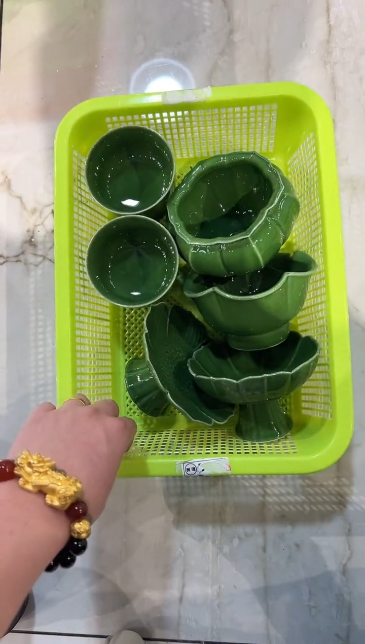 微瑕商品，介意勿拍   套组