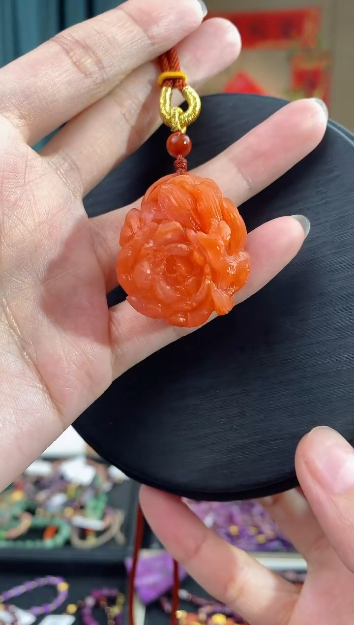 【闪购商品】南红玛瑙吊坠(赠链)未镶嵌654