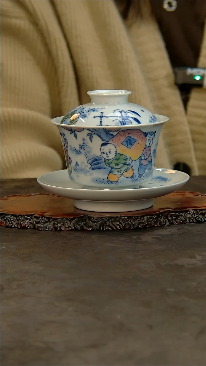 【闪购商品】青花手绘童子盖碗