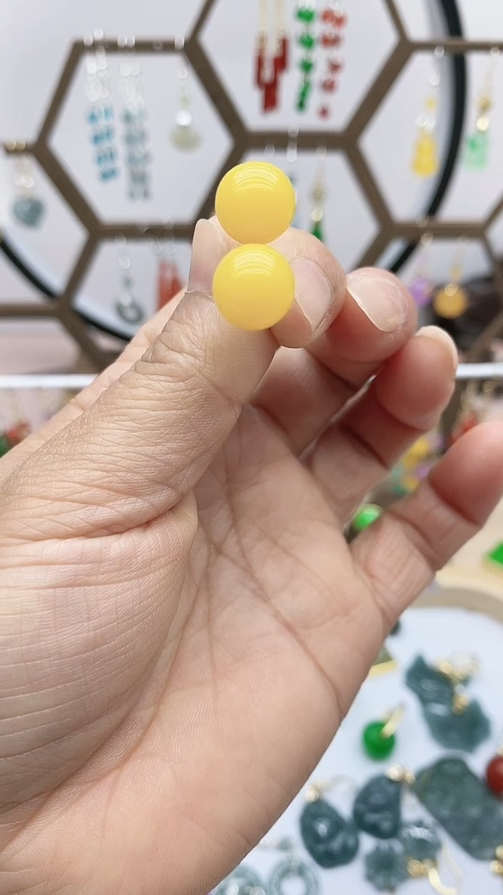 蜜蜡未镶嵌耳饰9