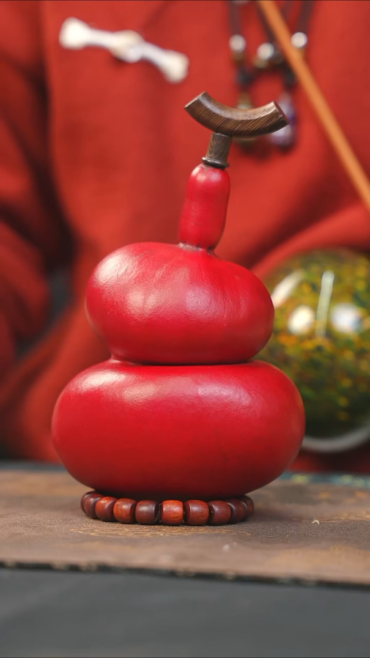 【闪购商品】RP105大漆酒葫芦不包手串及旋转底座