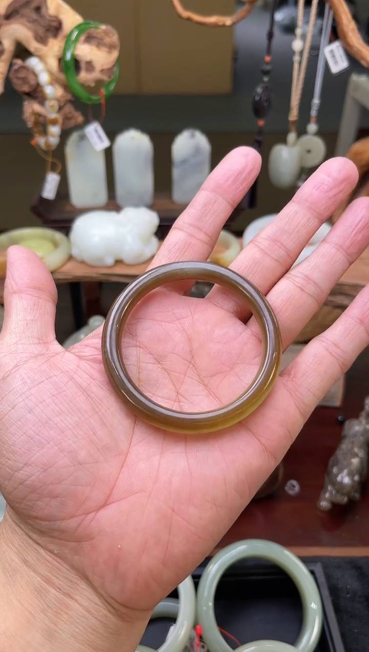 【闪购商品】和田玉手镯未镶嵌若羌糖黄口手镯 53+圈