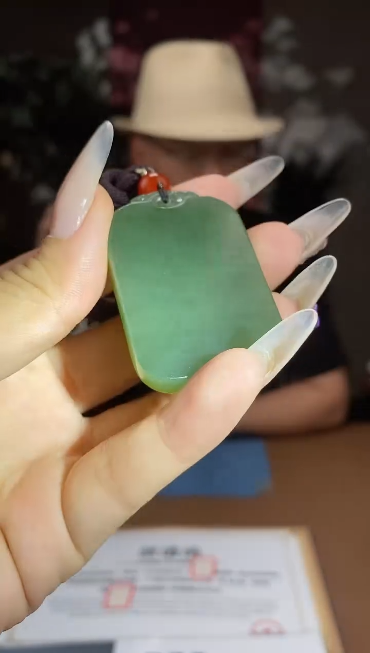 和田玉未镶嵌颈饰A855