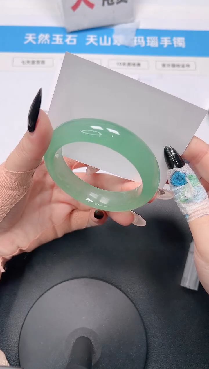 【闪购商品】石英质玉手镯未镶嵌70-东陵57