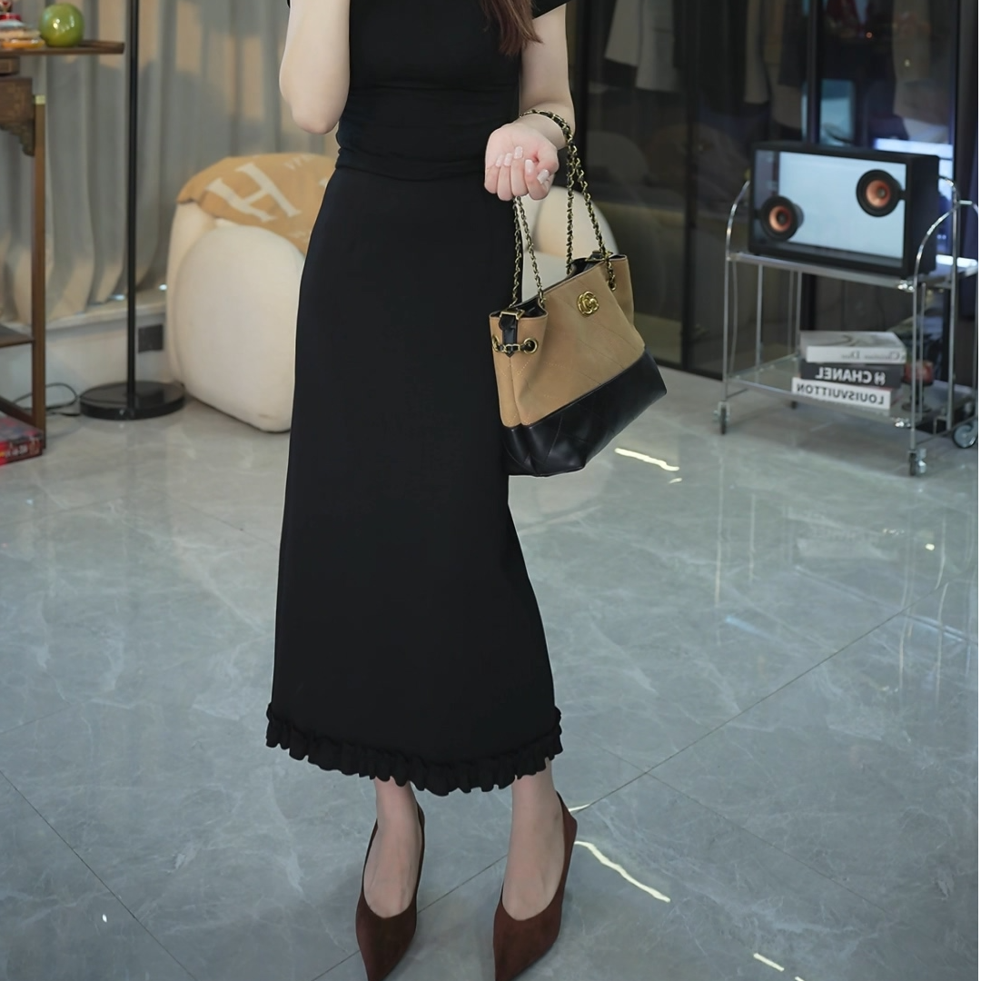 DYT HOME复古风休闲风法式松紧腰不规则半身裙包臀开叉黑色拼接
