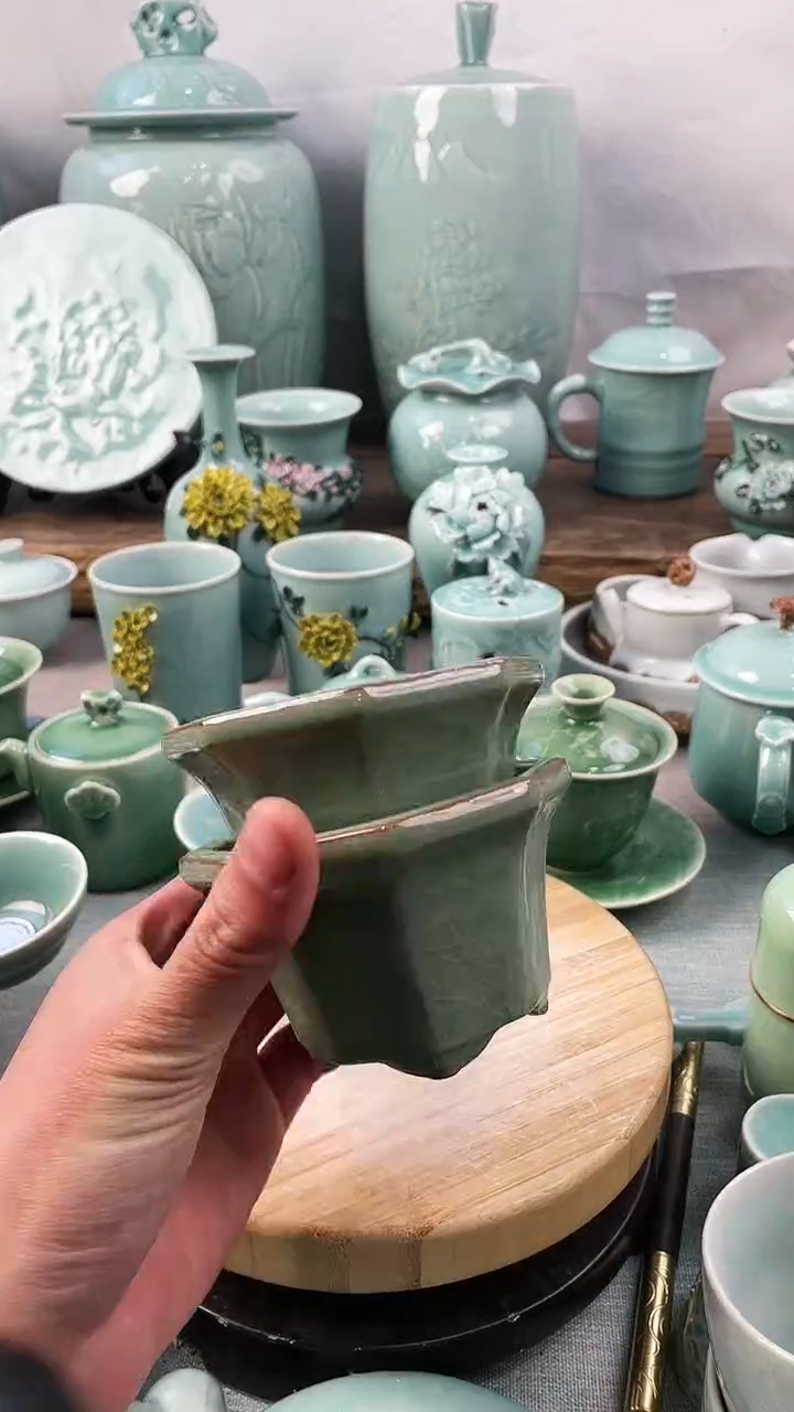 【闪购商品】特价 微瑕 慧仙青瓷