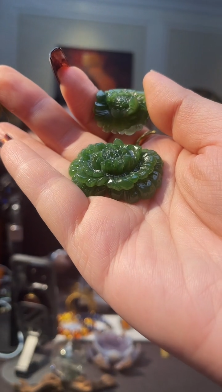 琉璃/树脂/塑料类牡丹花开吊坠