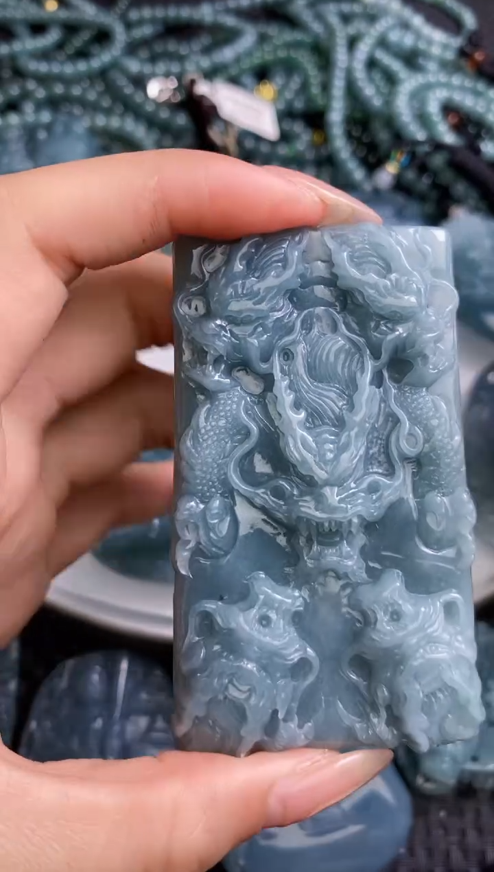 【闪购商品】翡翠颈饰未镶嵌111111111