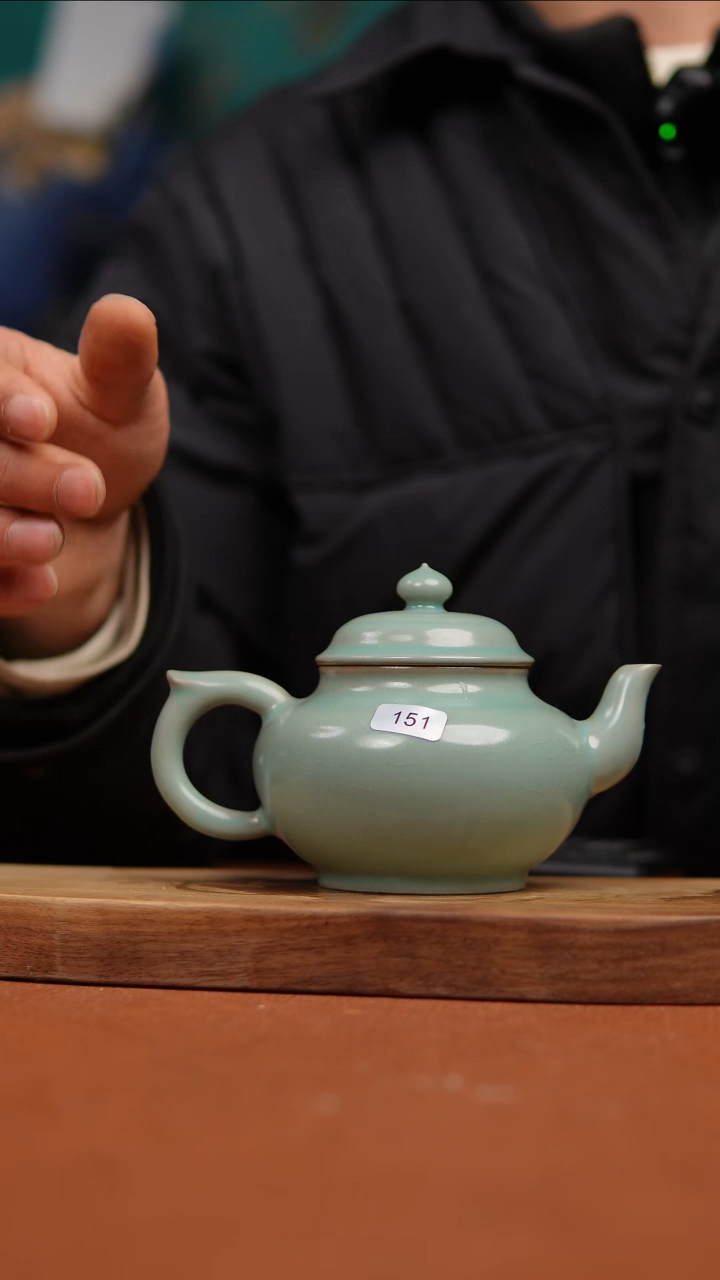 【闪购商品】瓷片原产地原矿仿古笑樱壶微瑕