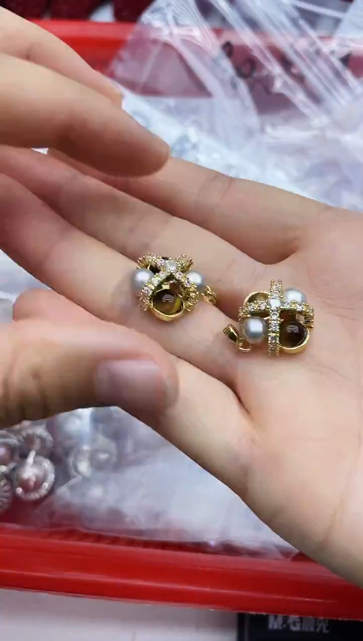 吊坠(不含链)未镶嵌淡水珍珠多样性发其一