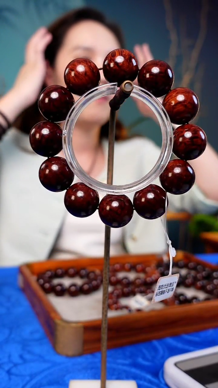 【闪购商品】木本降真香红降花梨公手串 