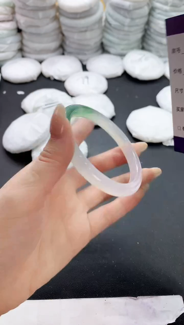 【闪购商品】玛瑙/玉髓手镯未镶嵌428