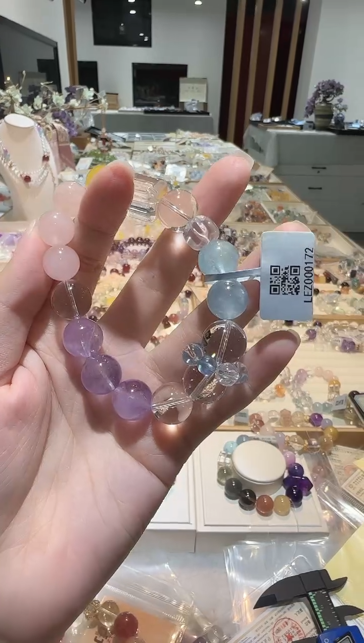 水晶手串未镶嵌手串