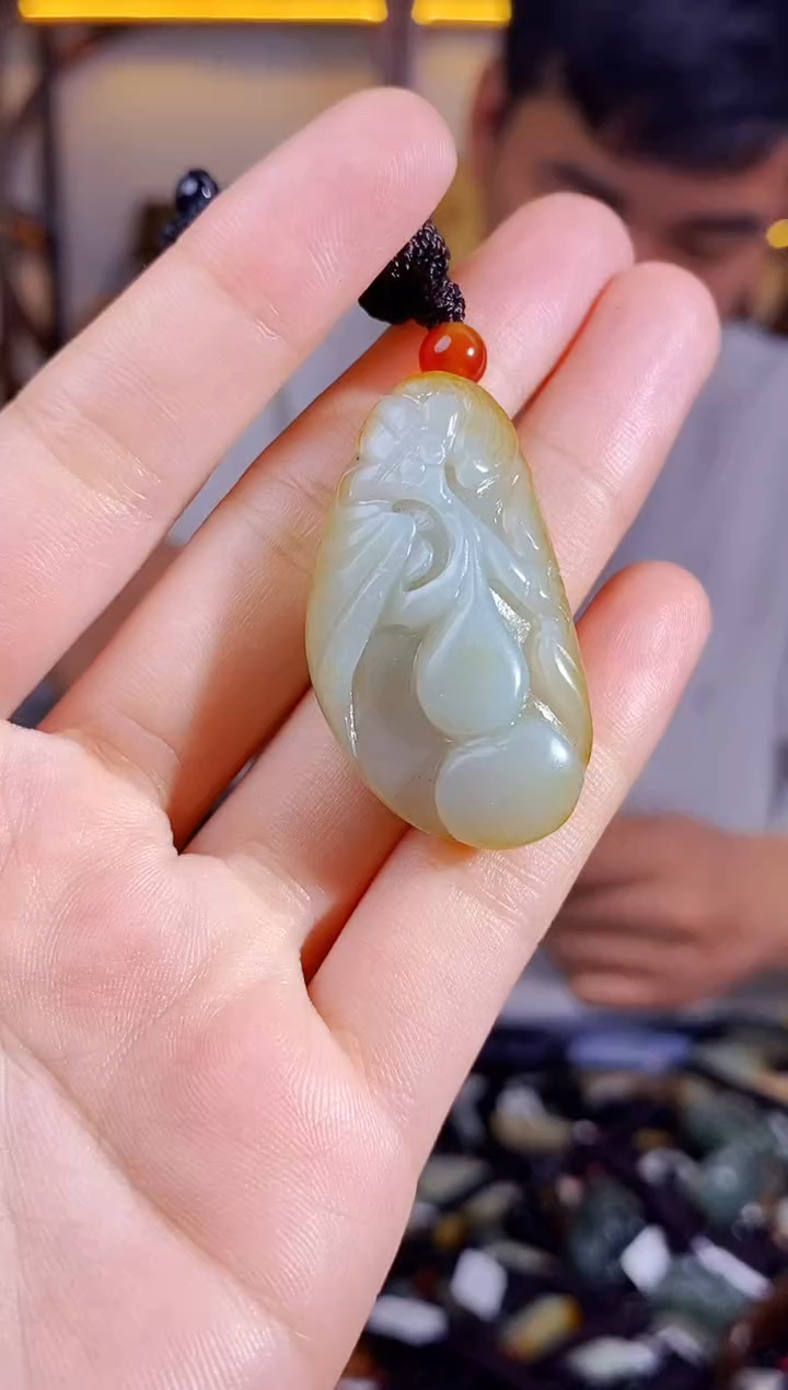 【闪购商品】和田玉颈饰未镶嵌1