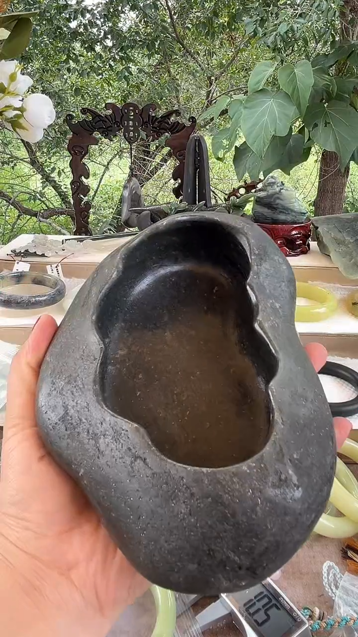 和田玉未镶嵌摆件新疆青花笔洗大漏籽