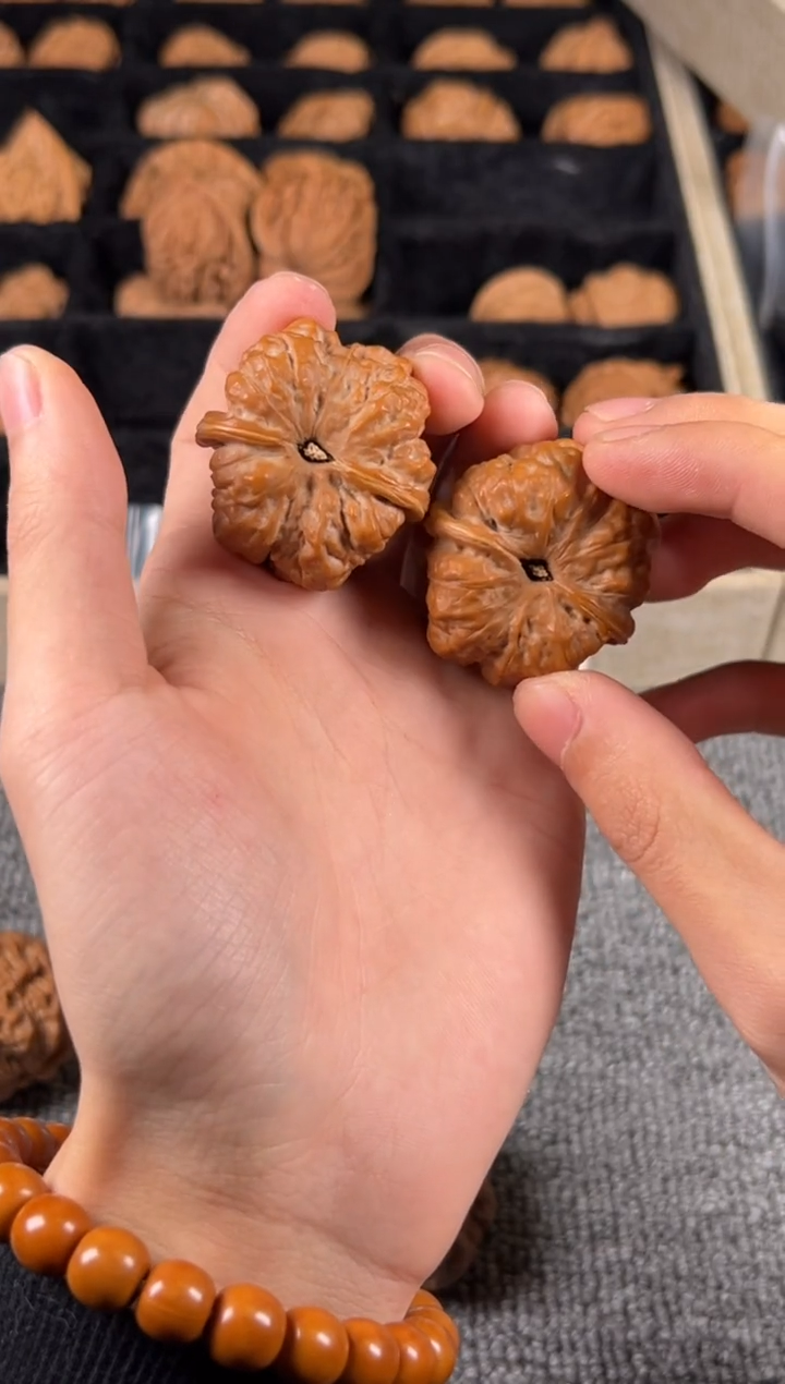 吊坠文玩核桃红皮39尺三角蛙10号