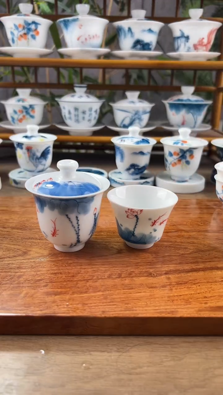 【闪购商品】微瑕线条莲美人备+玲珑杯1个