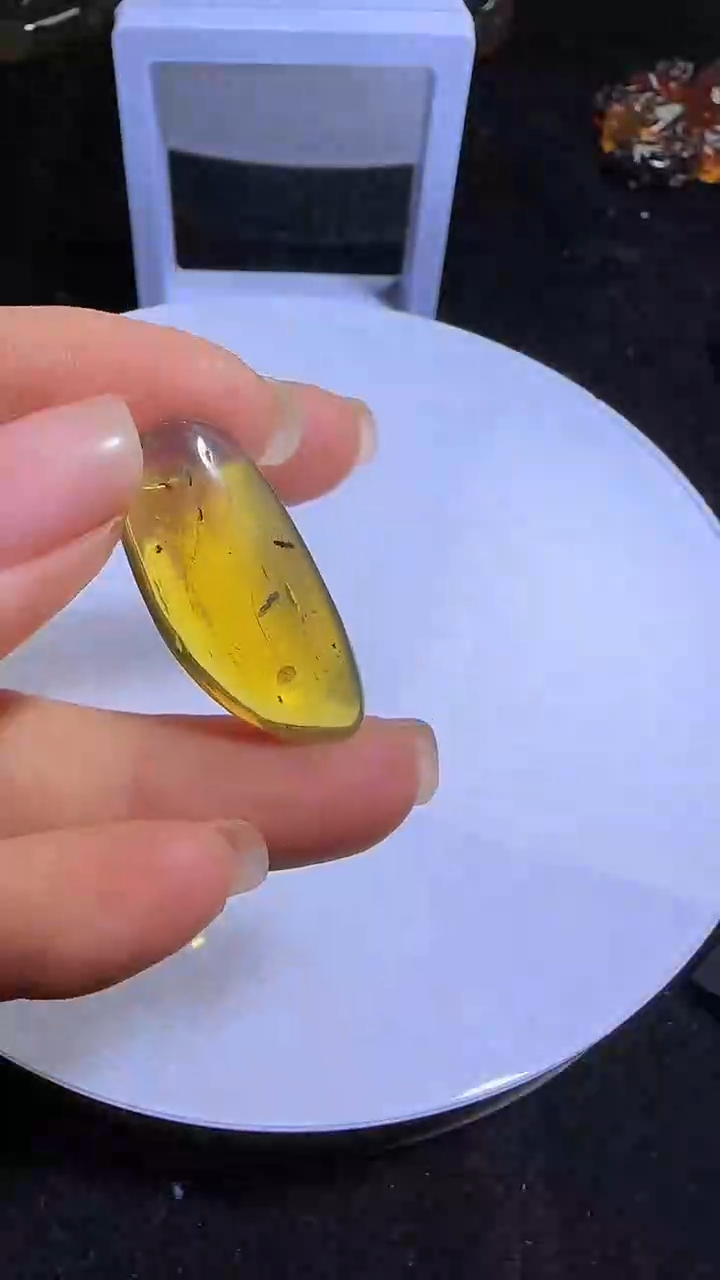 琥珀颈饰未镶嵌28