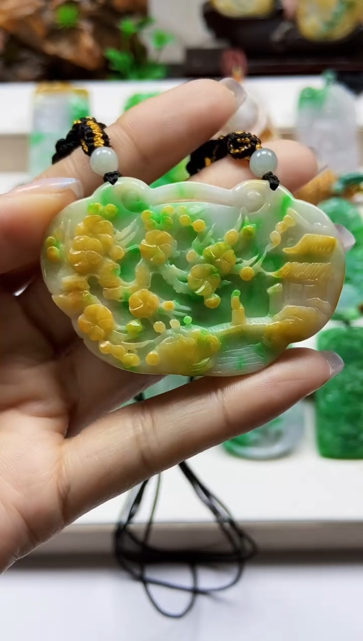 颈饰未镶嵌翡翠翡翠A货