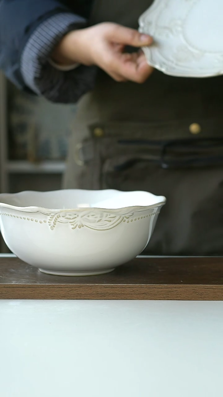 【闪购商品】玻璃微瑕法式复古面碗18cm@4-2@