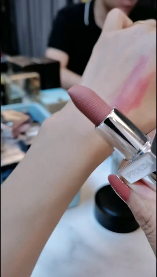 节日精美普拉达B01