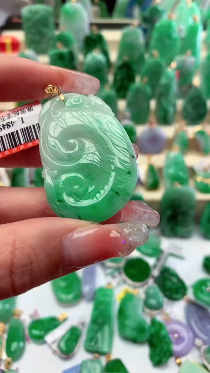 【闪购商品】翡翠颈饰18K金镶嵌挂件