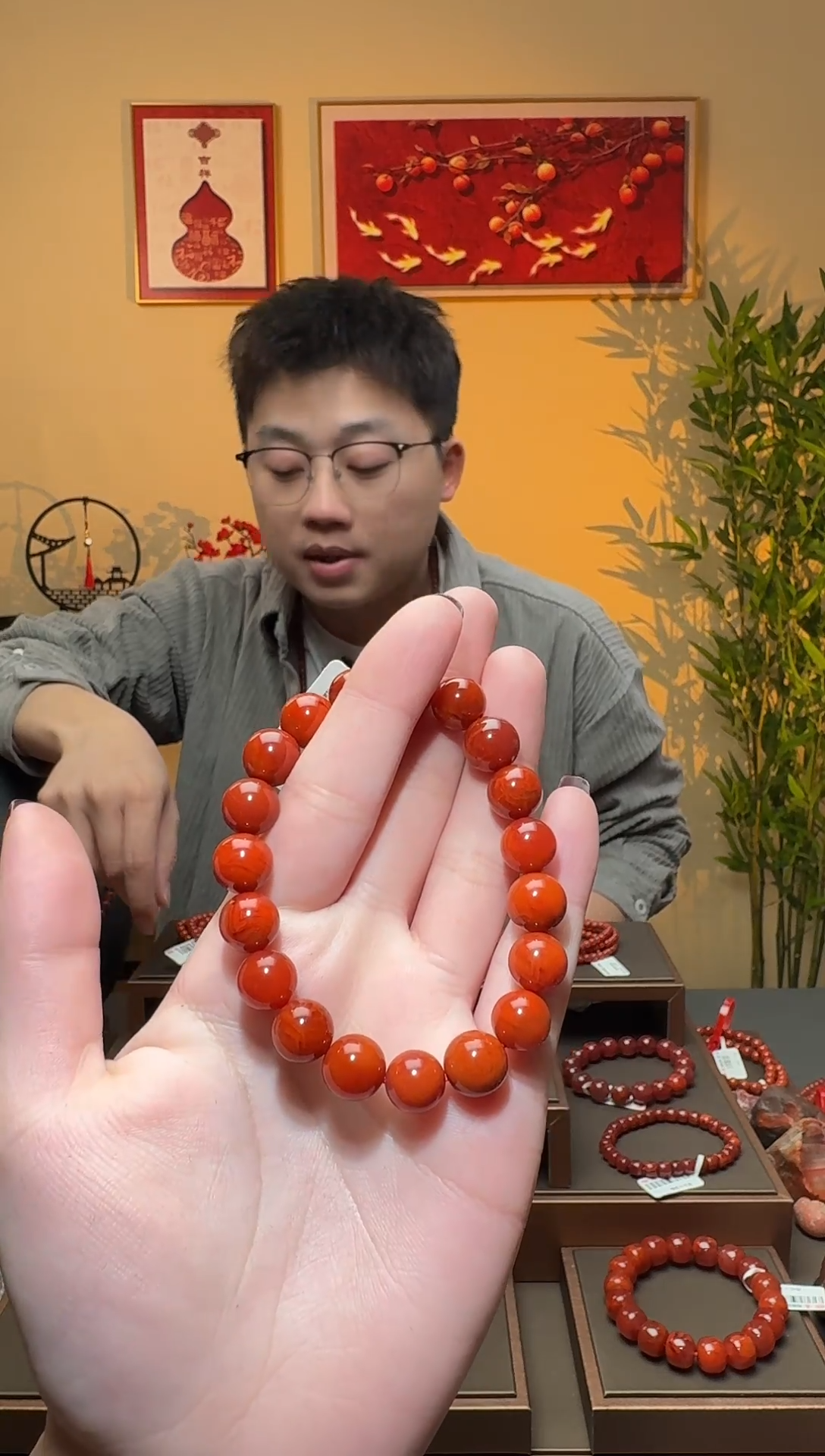 【闪购商品】南红玛瑙手串未镶嵌一条约10mm 多样性发货