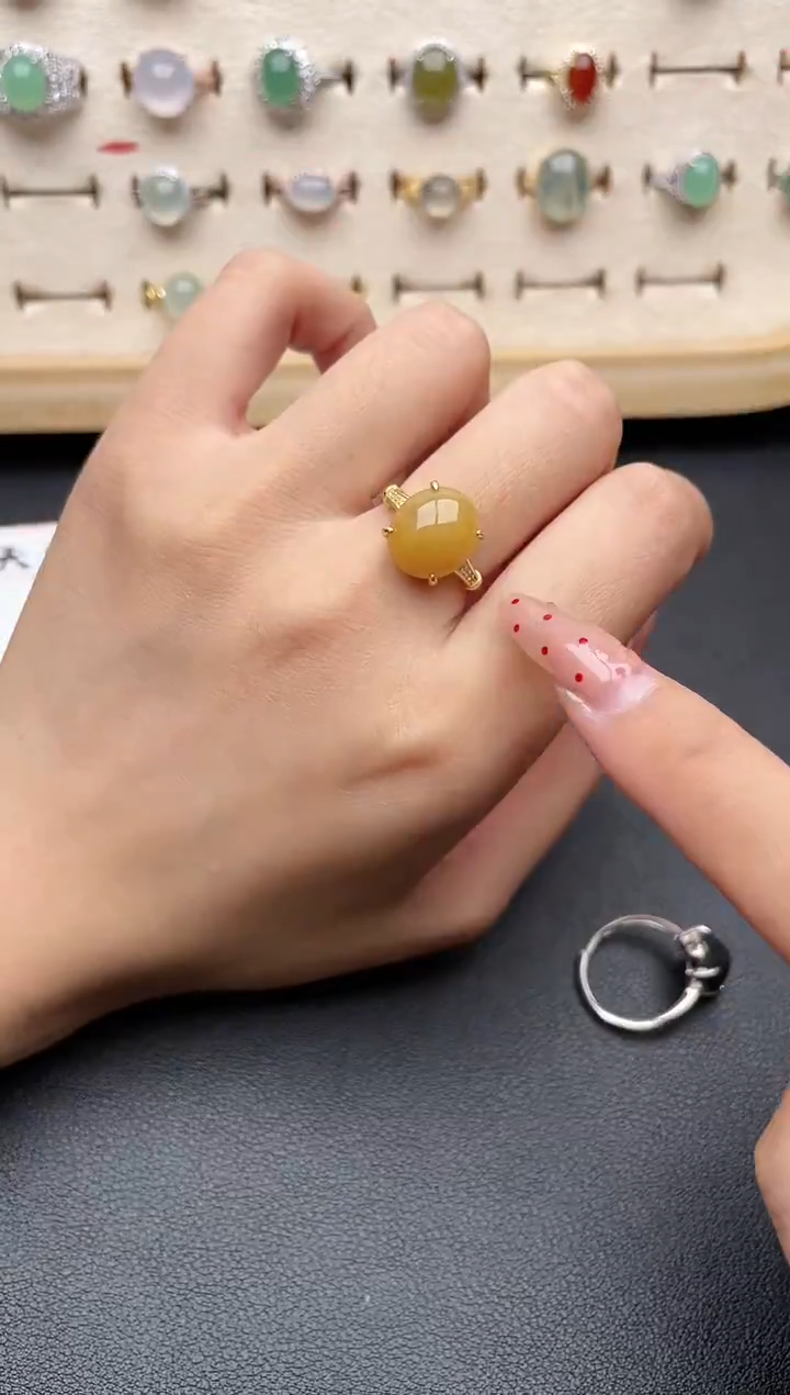 【闪购商品】翡翠戒指银S925镶嵌一物一证一礼盒