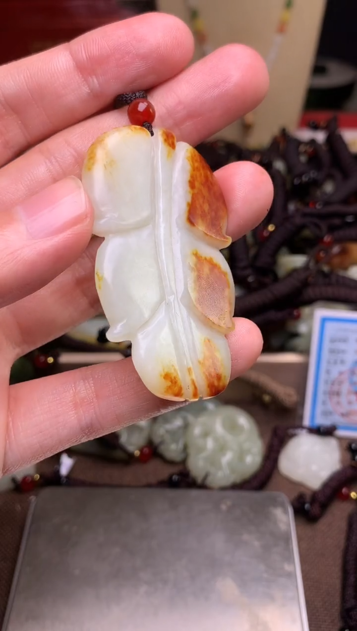 颈饰未镶嵌和田玉新疆料青海料清水和田玉吊坠