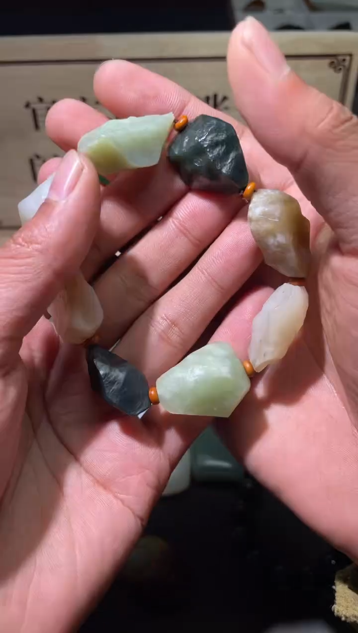 【闪购商品】和田玉挂件未镶嵌1