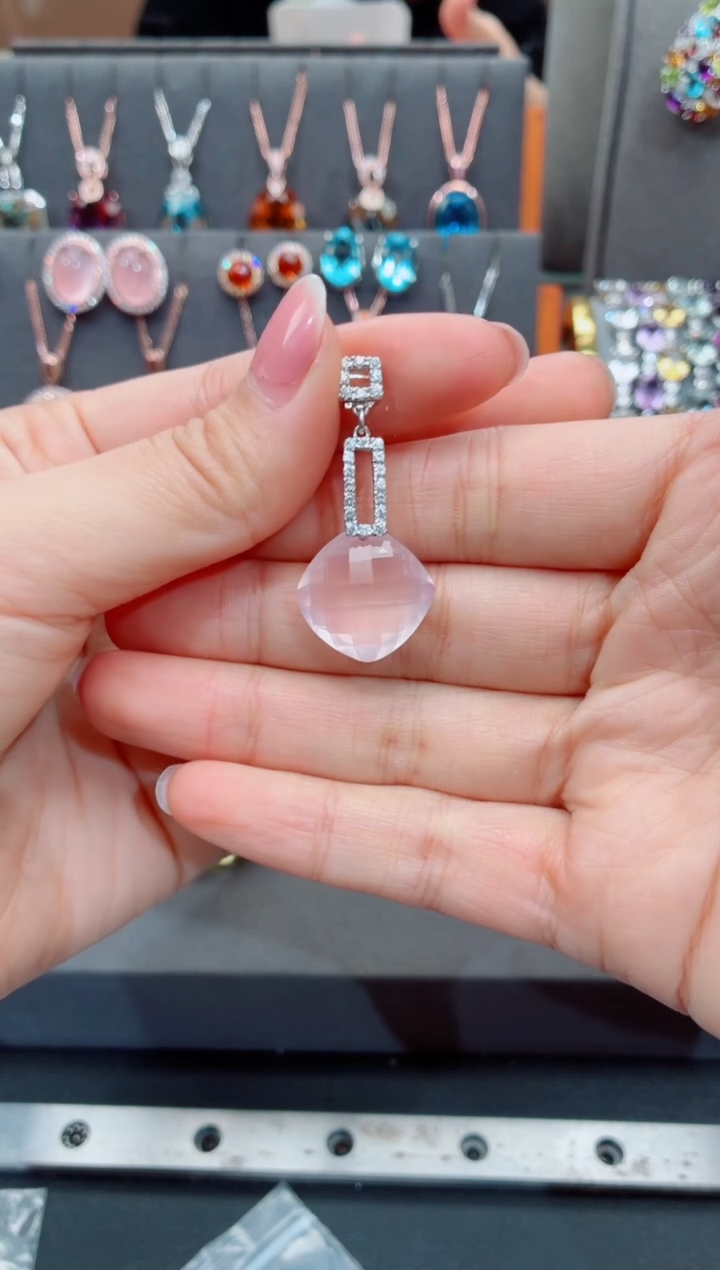 吊坠(不含链)银S925镶嵌芙蓉石芙蓉石吊坠