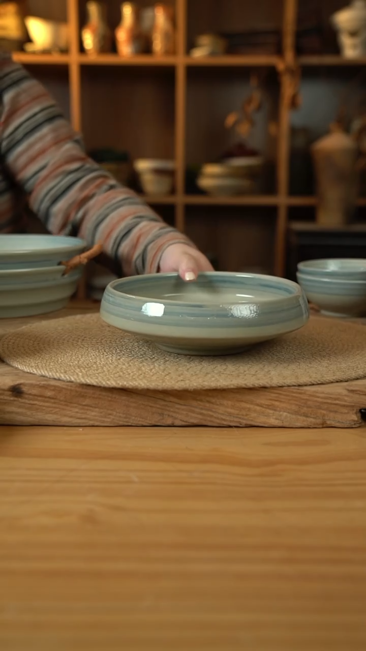 青云系列的8英寸收口盘1个